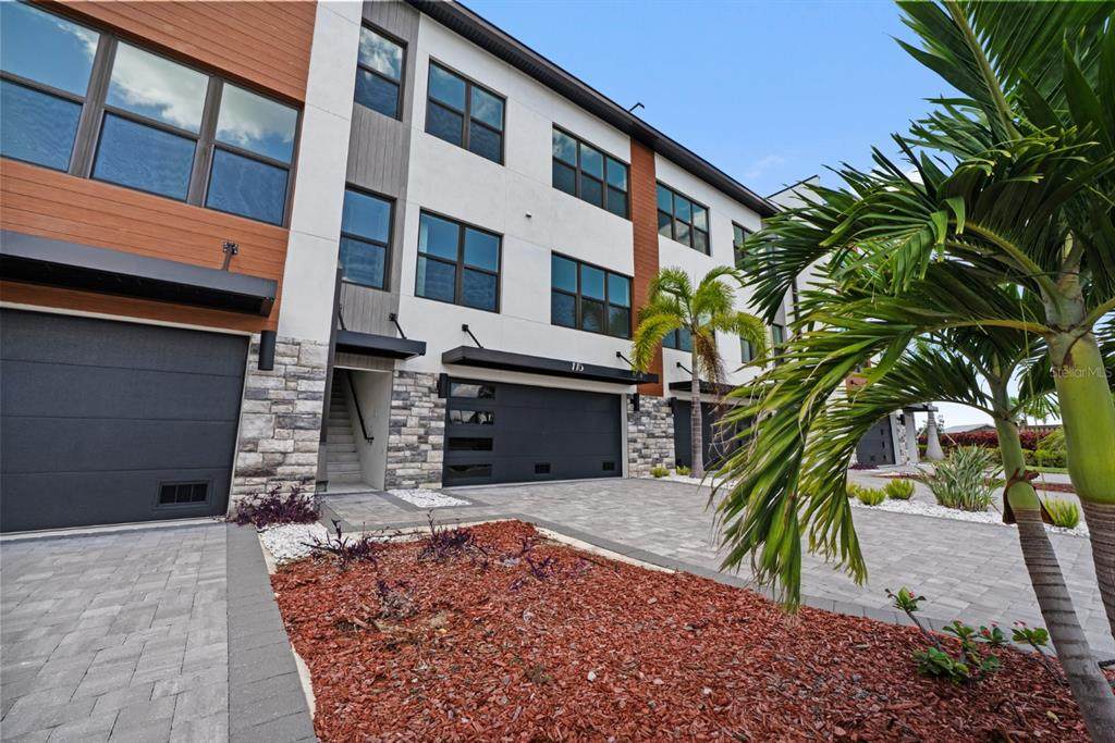 775 Gran Kaymen Way - Photo 1