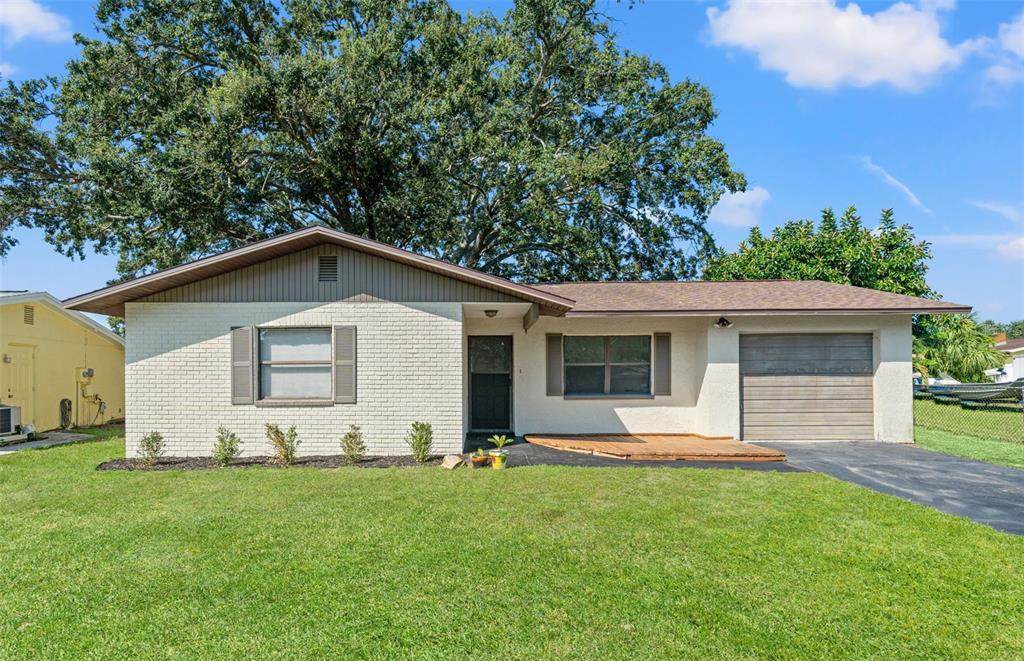 5828 Mariposa Drive - Photo 1