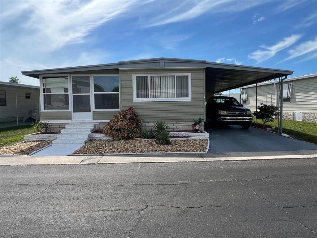 36 Thatch Palm Street - Photo 1