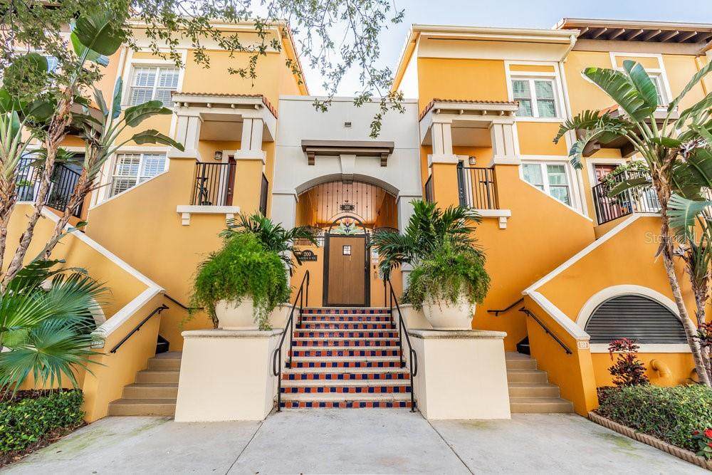 200 4TH Avenue - Photo 1