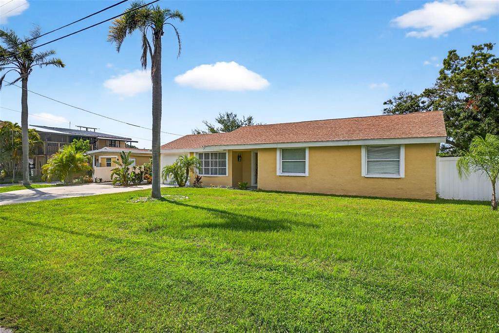 3225 Shell Point Road - Photo 1