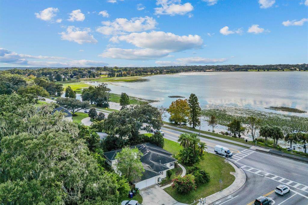 225 Lake Hollingsworth Drive - Photo 1