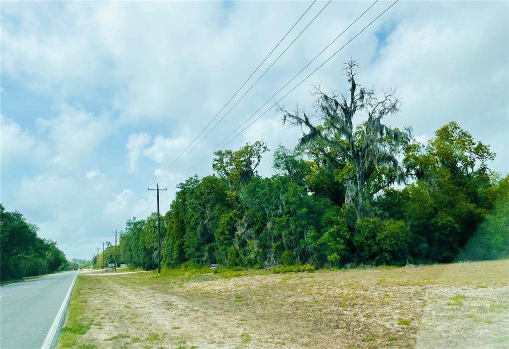  Beach Road - Photo 1