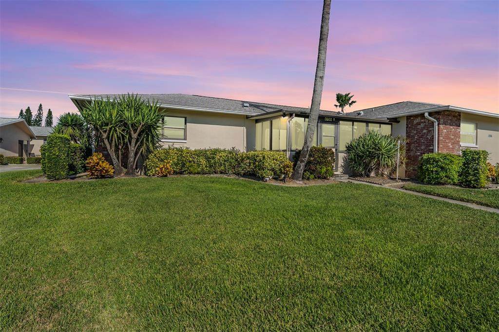 2735 Sherbrooke Lane - Photo 1