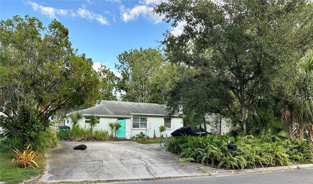 3620 Royal Palm Circle - Photo 1