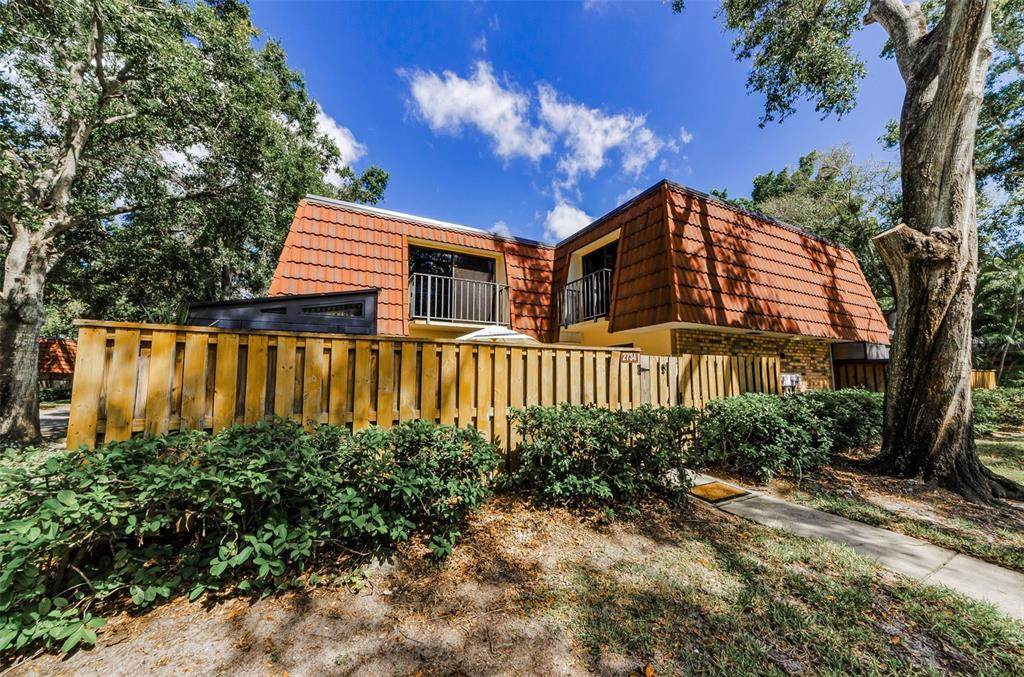 https://bt-photos.global.ssl.fastly.net/mfr/orig_boomver_1_TB8439294-2.jpg