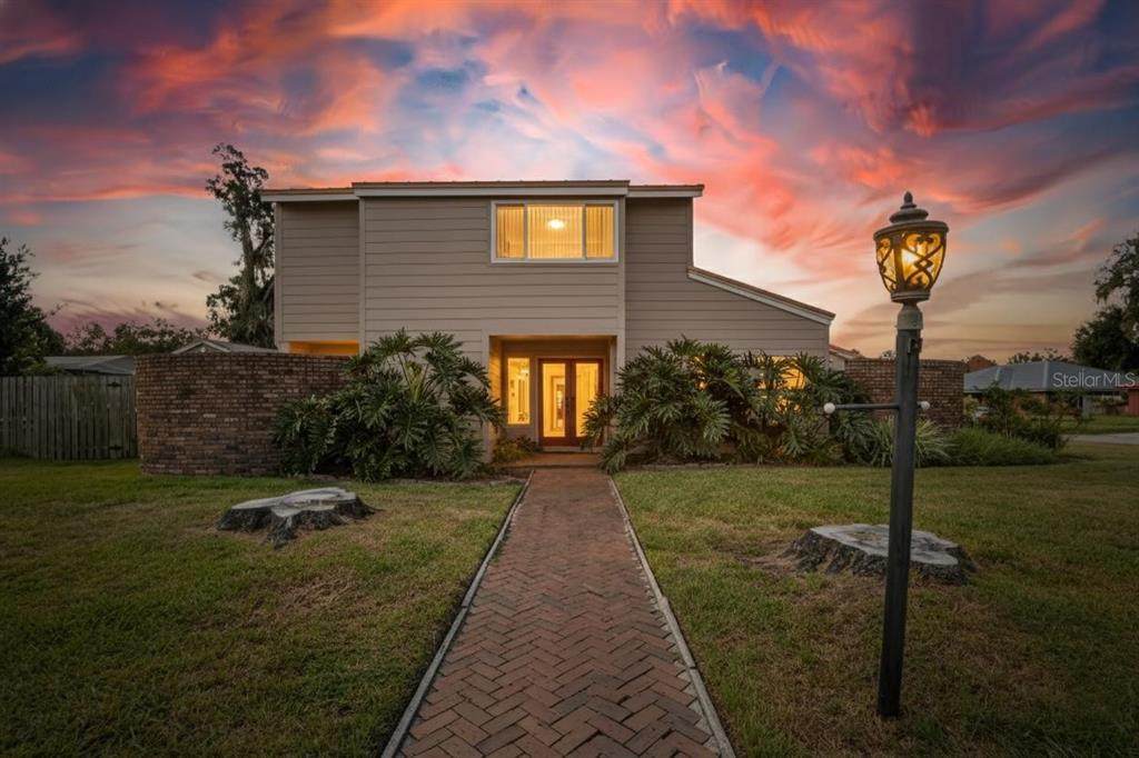 1615 Teakwood Drive - Photo 1