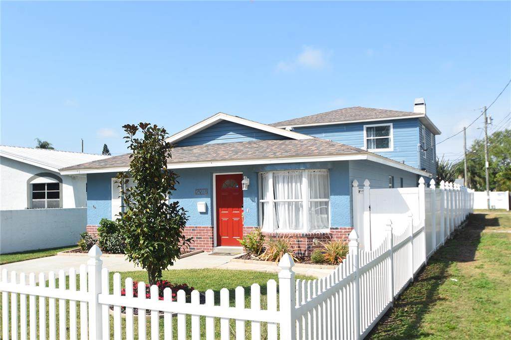 2918 10TH Street - Photo 1