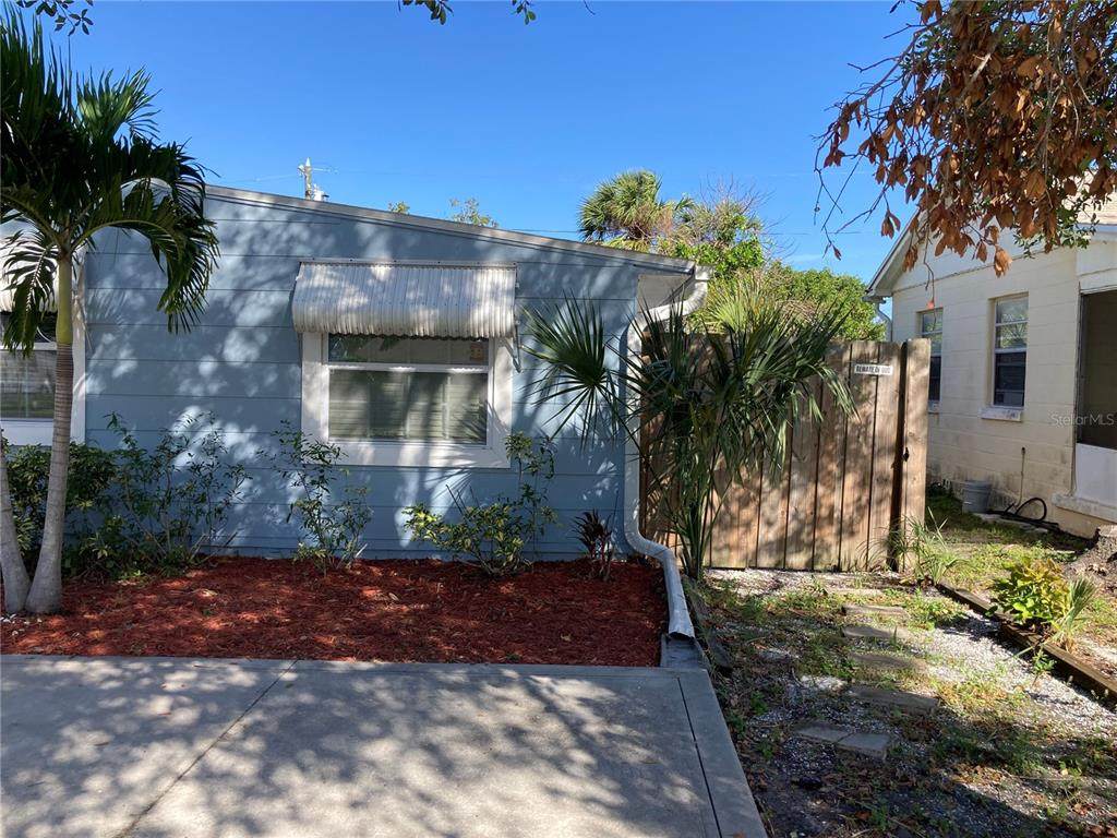 5609 1/2 Tangerine Avenue - Photo 1