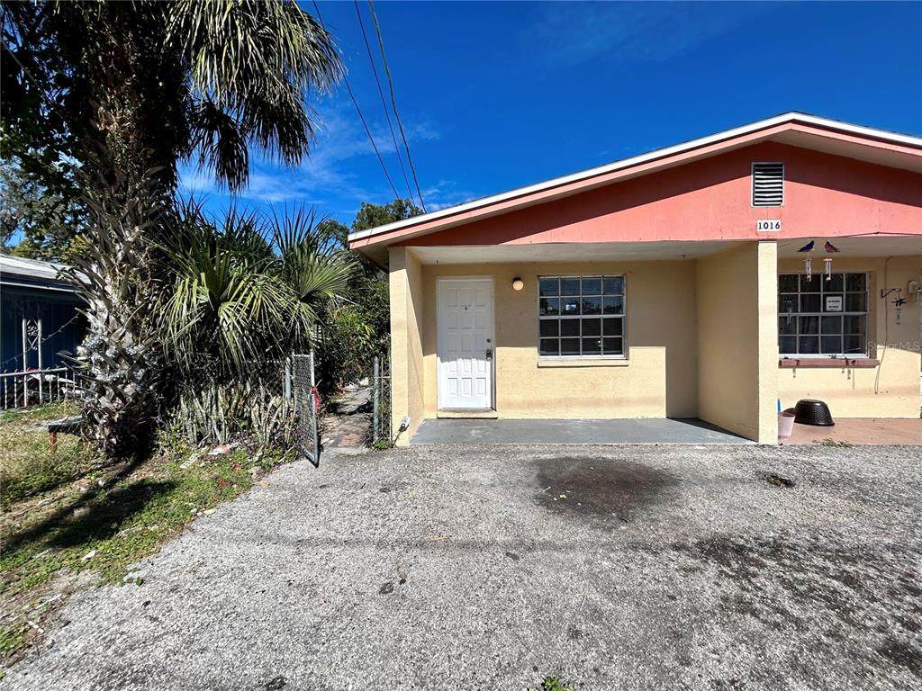 1016 Seneca Avenue - Photo 1