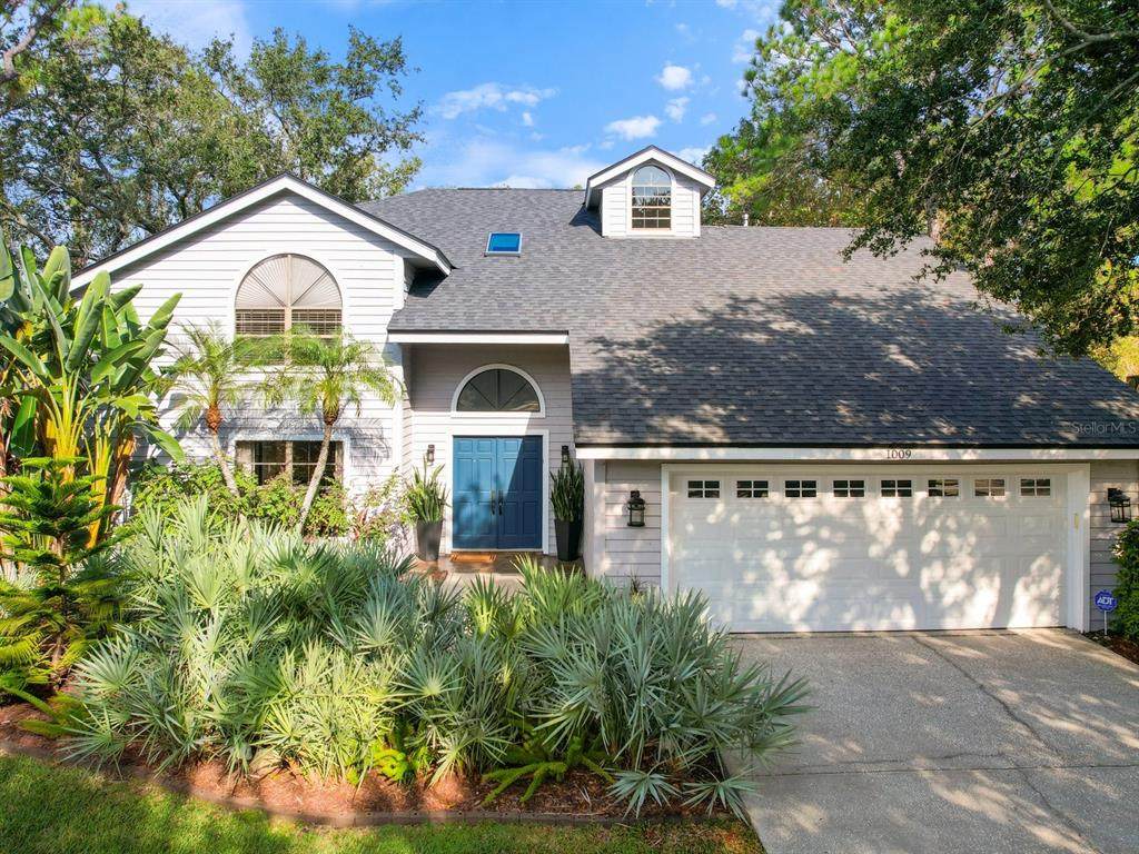 1009 Wyndham Way - Photo 1