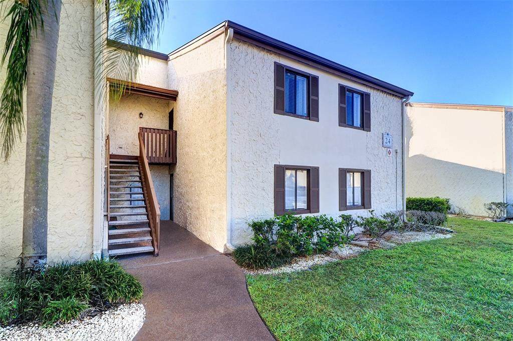 706 115TH Avenue - Photo 1