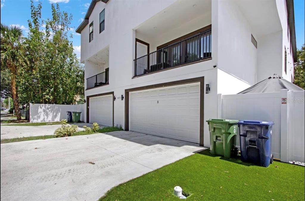 405 Westland Avenue - Photo 1