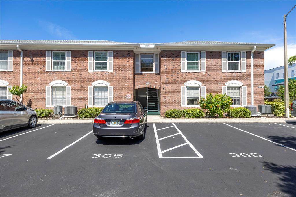 4115 34TH Way - Photo 1