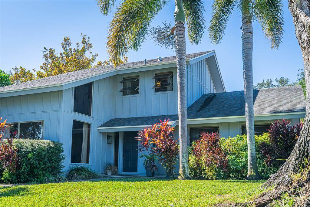 2558 Knotty Pine Way - Photo 1