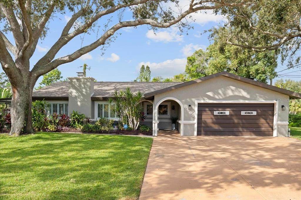 8590 119TH Street - Photo 1