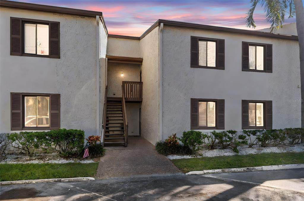 746 115 Avenue - Photo 1