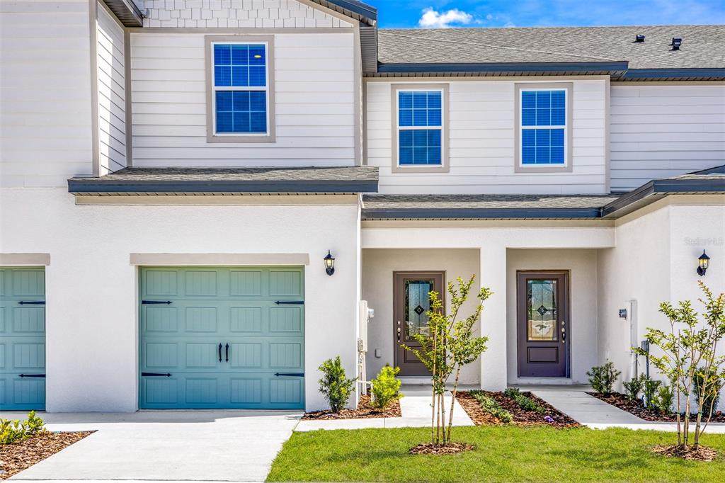 708 Poppy Lane - Photo 1
