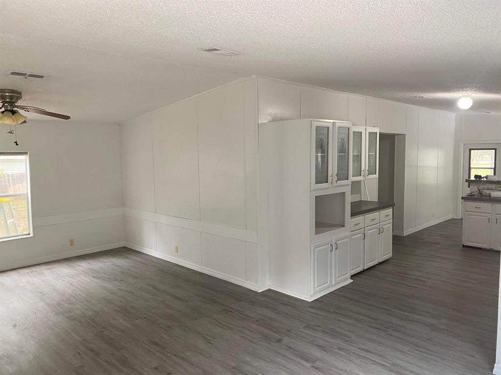 4042 Court Street - Photo 1