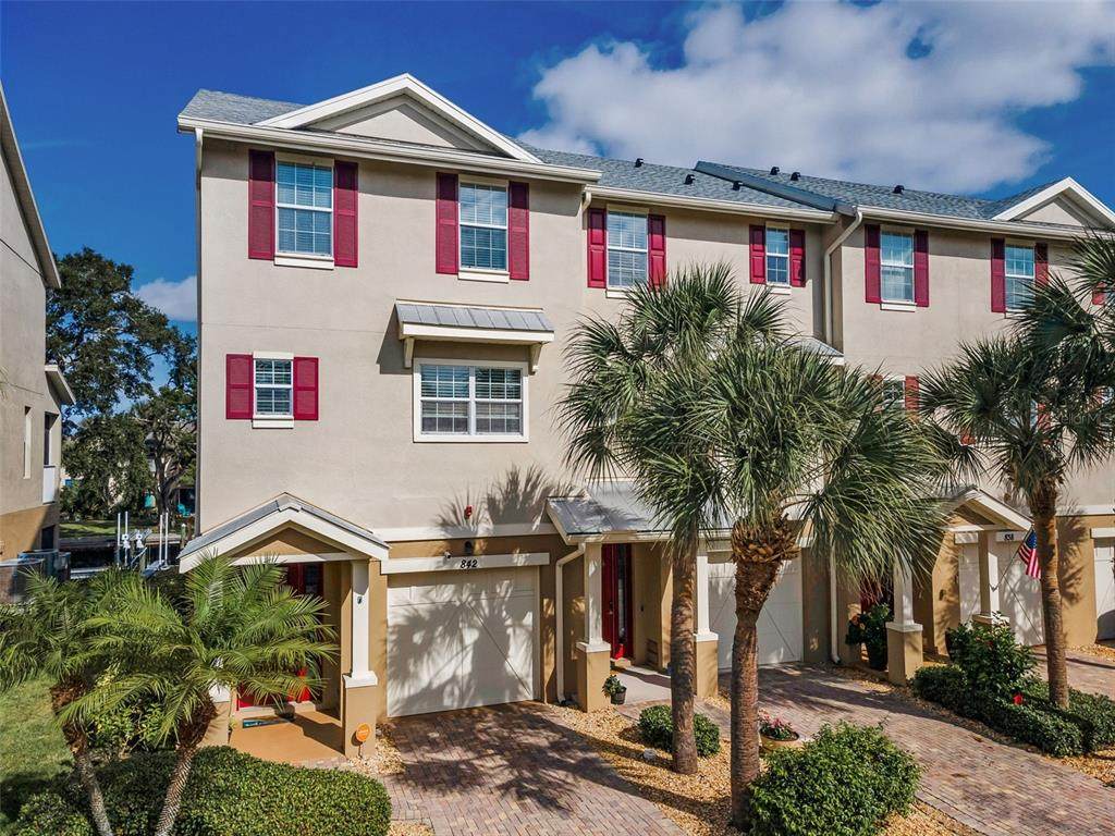 842 Callista Cay Loop - Photo 1