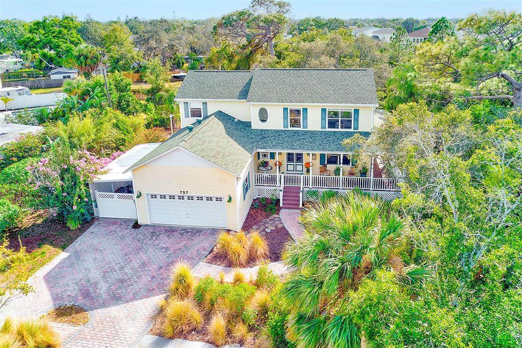 757 Bayshore Dr - Photo 1