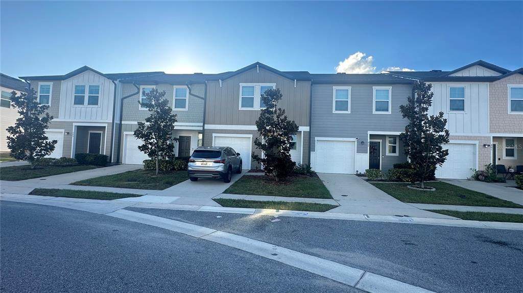 453 Madison Drive - Photo 1