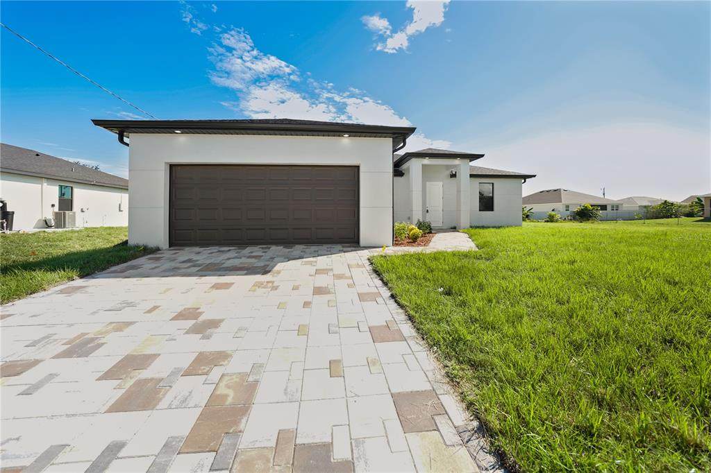 2458 9TH Terrace - Photo 1