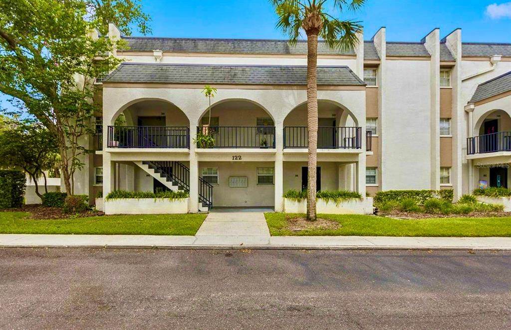 122 Kings Avenue - Photo 1