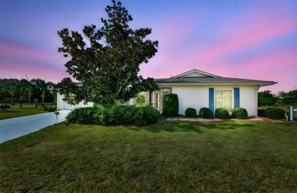 1807 Pineapple Palm Court - Photo 1