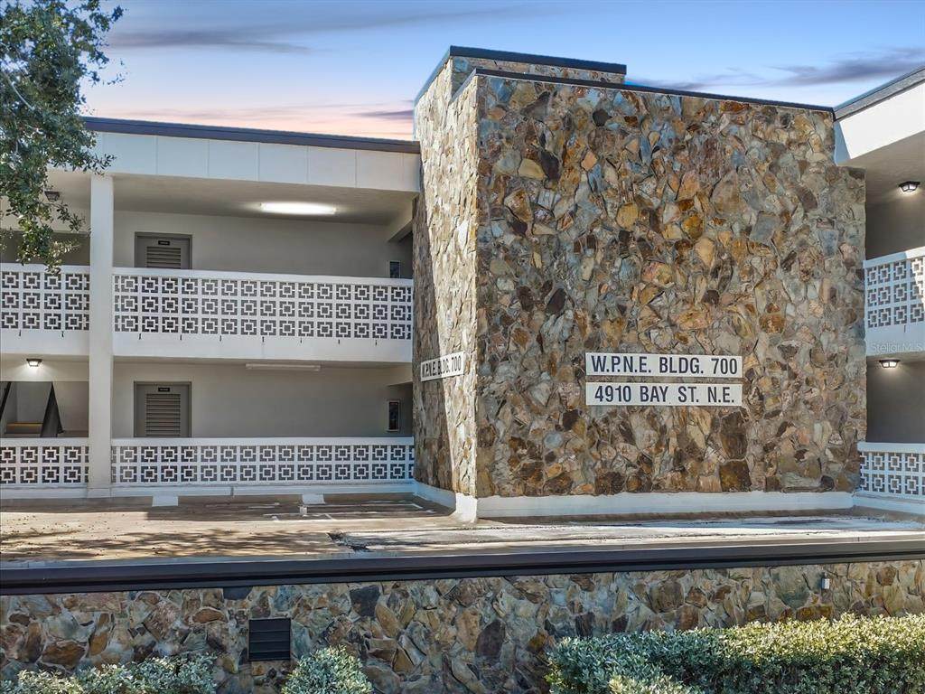 4910 Bay Street - Photo 1