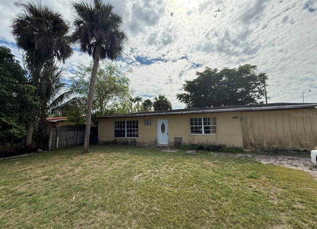11526 Dean Street - Photo 1