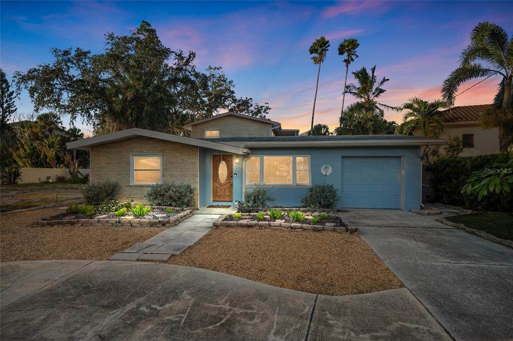 284 44TH Avenue - Photo 1