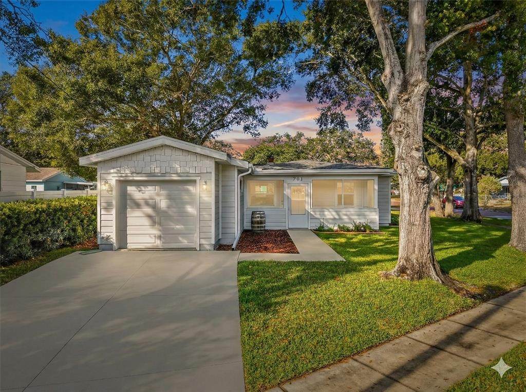 701 2ND Street - Photo 1