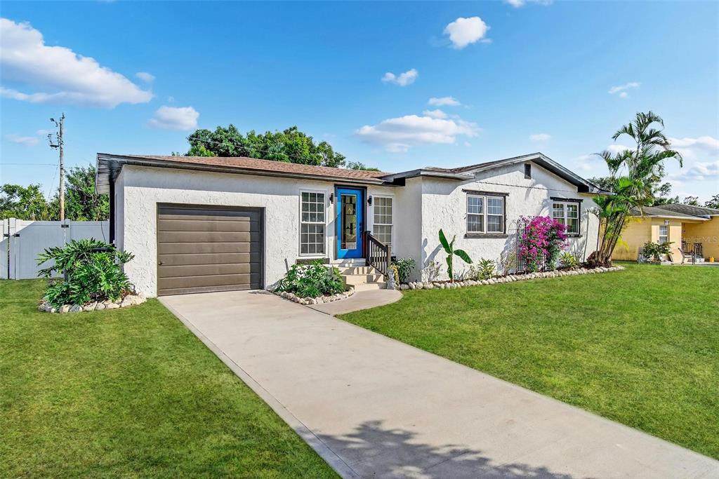 4709 Mineola Street - Photo 1