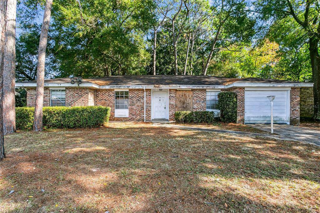 5920 Leesway Boulevard - Photo 1