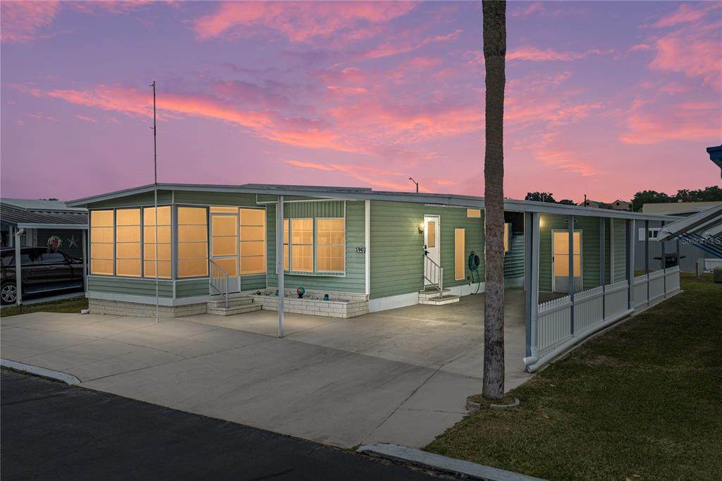 37843 Barcelona Avenue - Photo 1