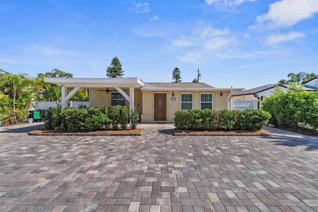 204 44TH Avenue - Photo 1