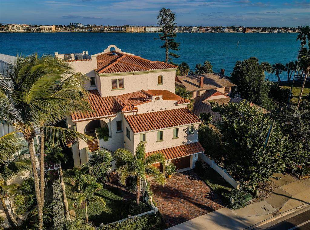 1403 Pass A Grille Way - Photo 1