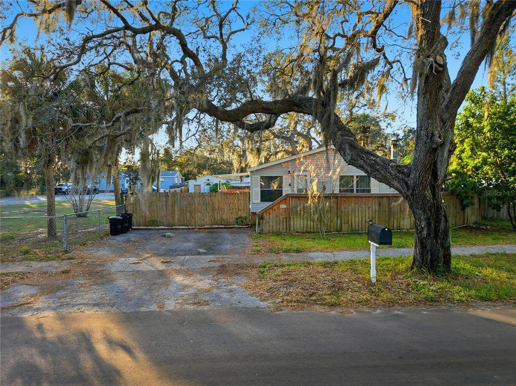 1205 Calvary Road - Photo 1