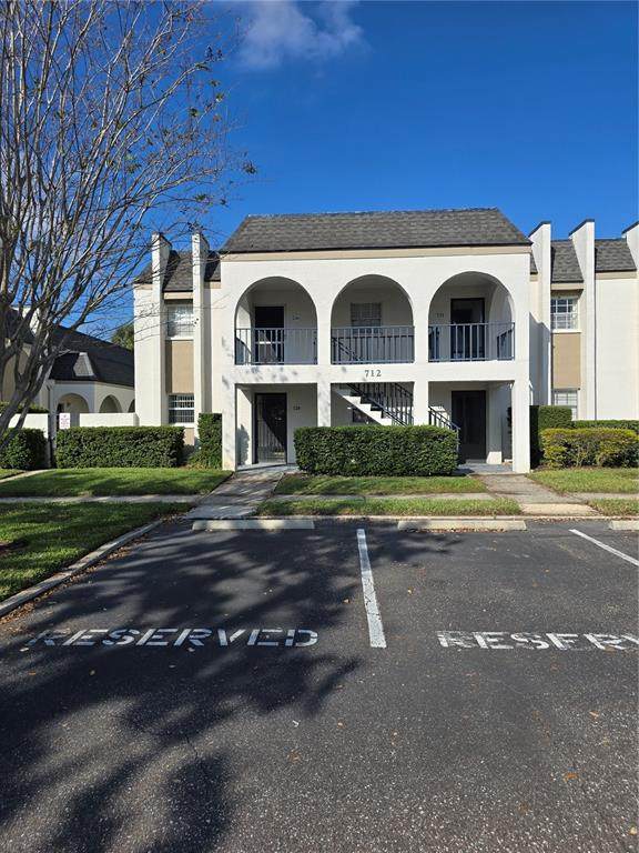 712 Oakgrove Drive - Photo 1