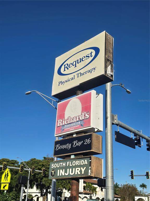 2601 Manatee Avenue - Photo 1