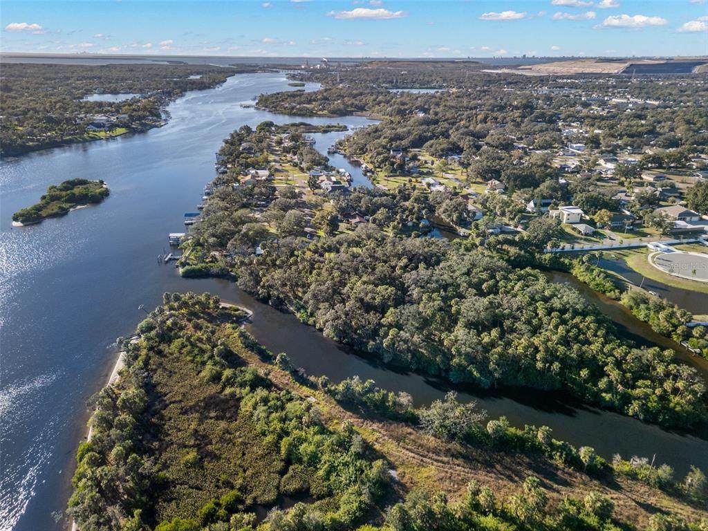 9511 River Cove Drive - Photo 1