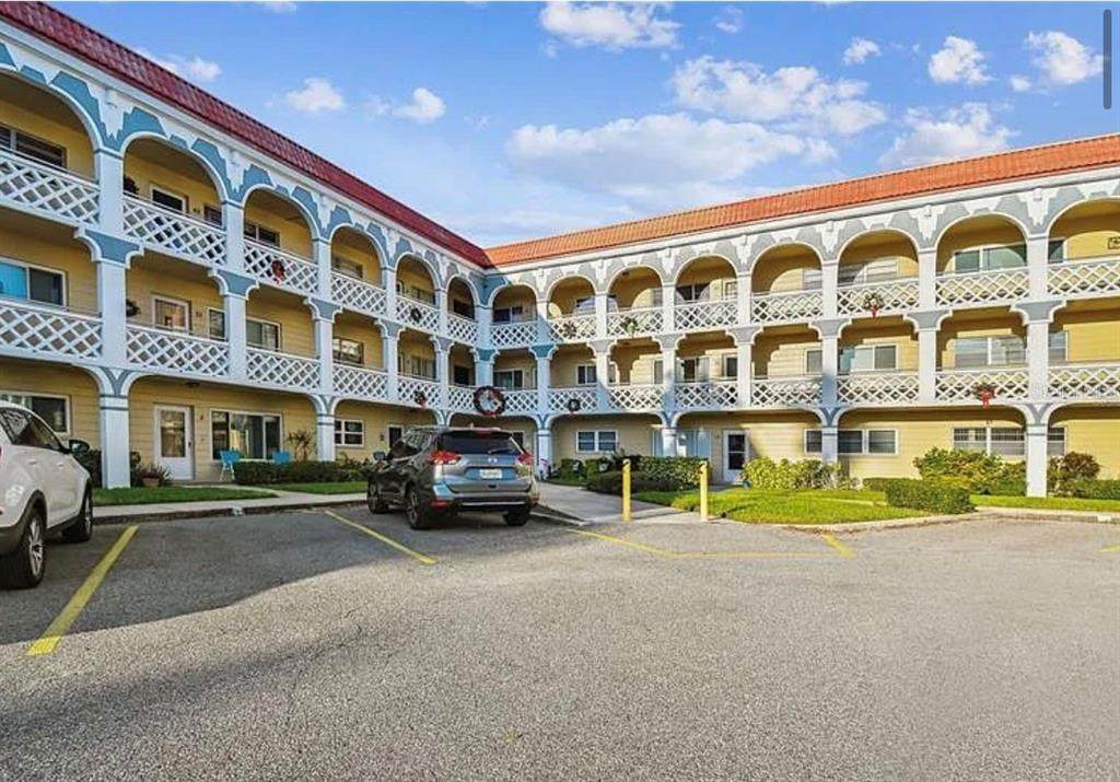 2404 Florentine Way - Photo 1