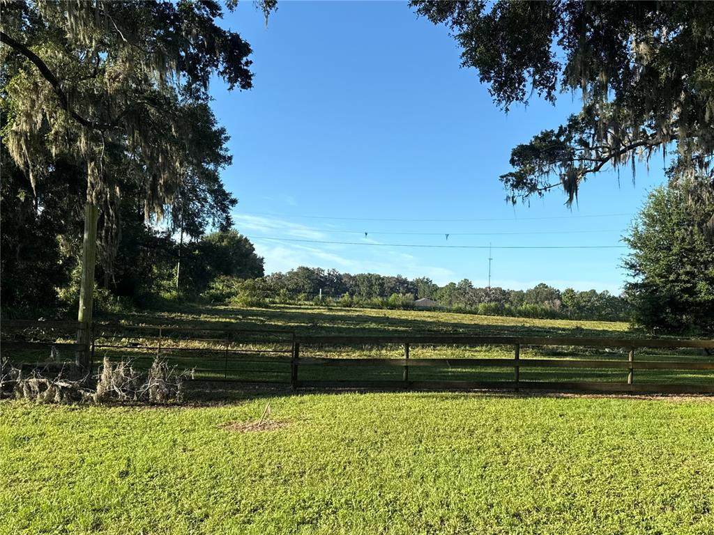 12142 County 484 Highway - Photo 1