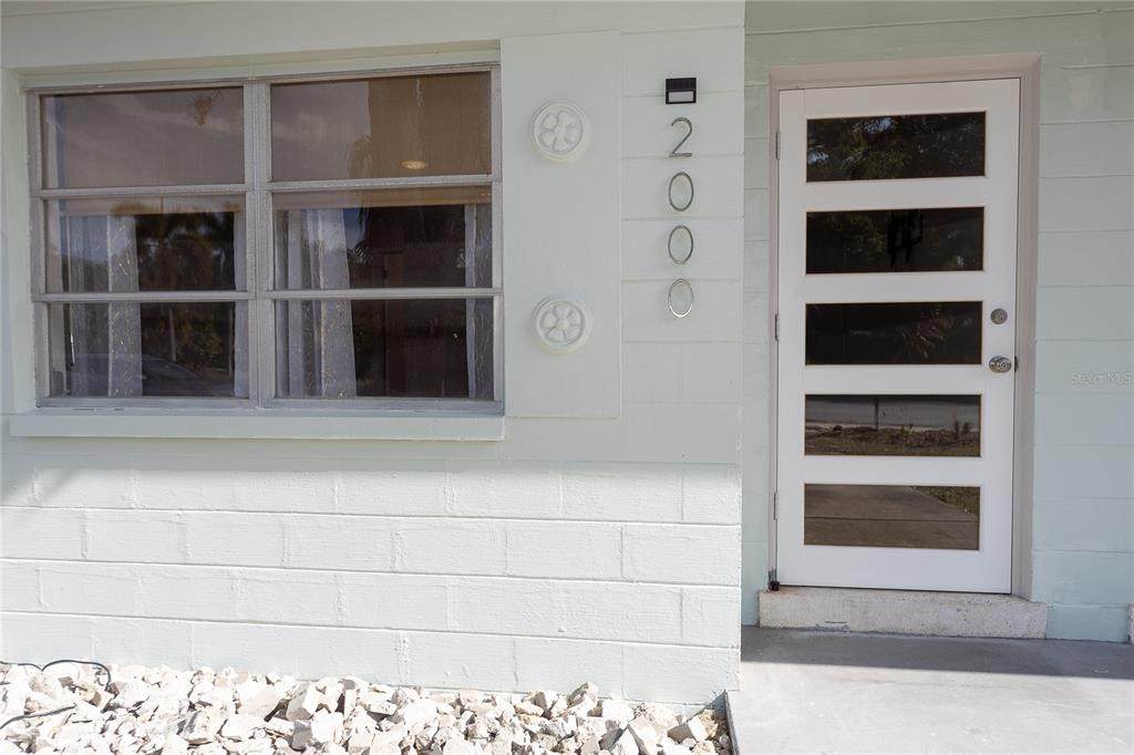 2000 1ST Street - Photo 1