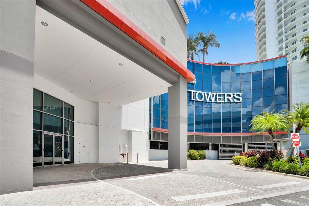 449 12TH Street - Photo 1