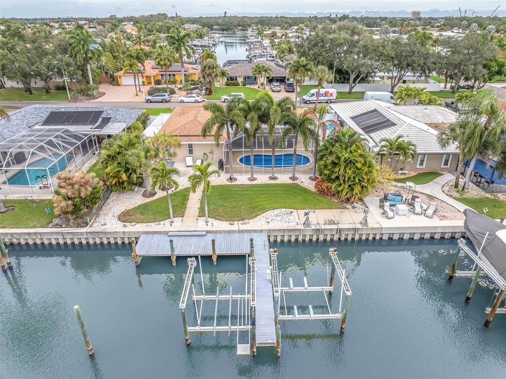 4200 46TH Avenue - Photo 1