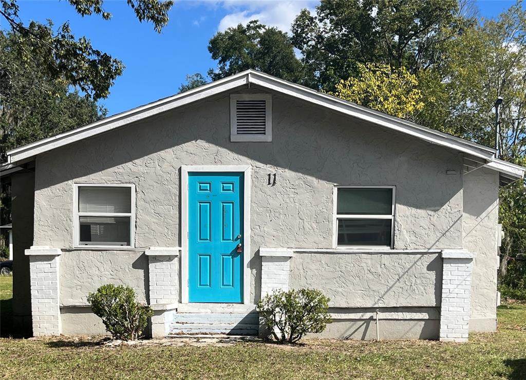 11 7TH Avenue - Photo 1