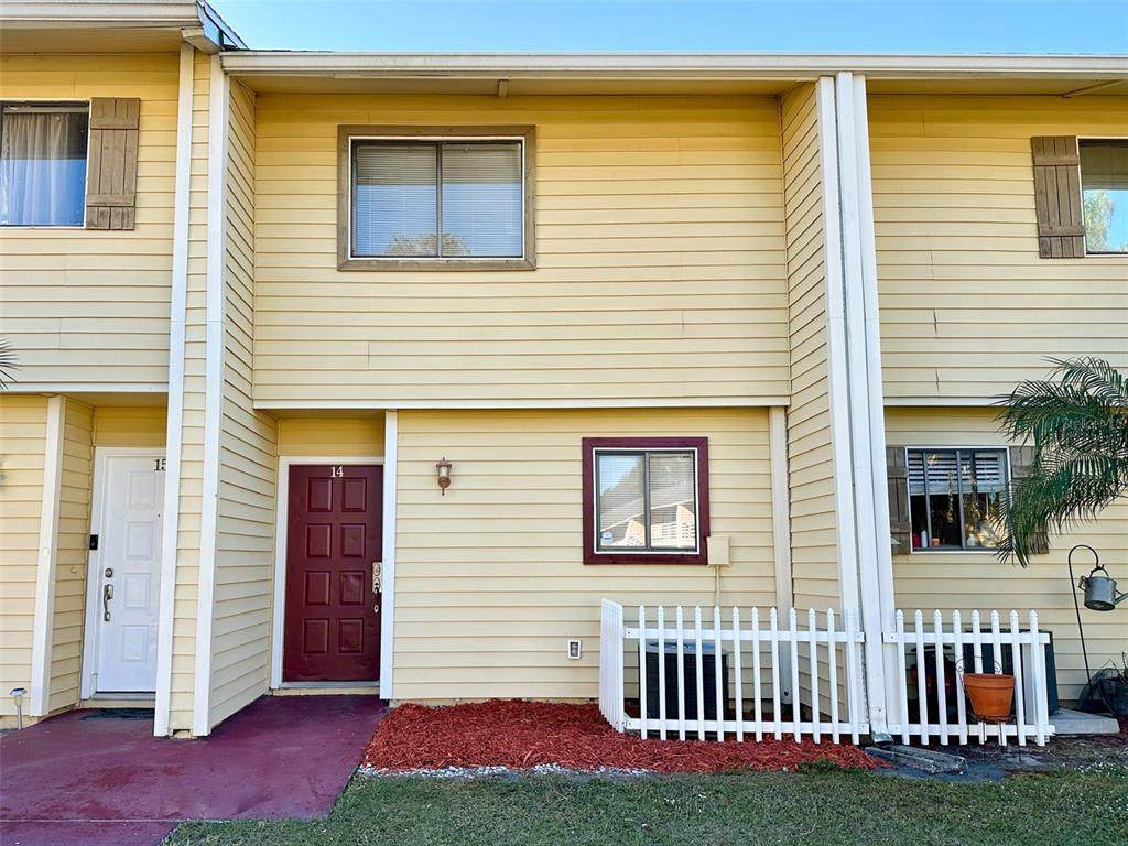 22701 Watersedge Boulevard - Photo 1