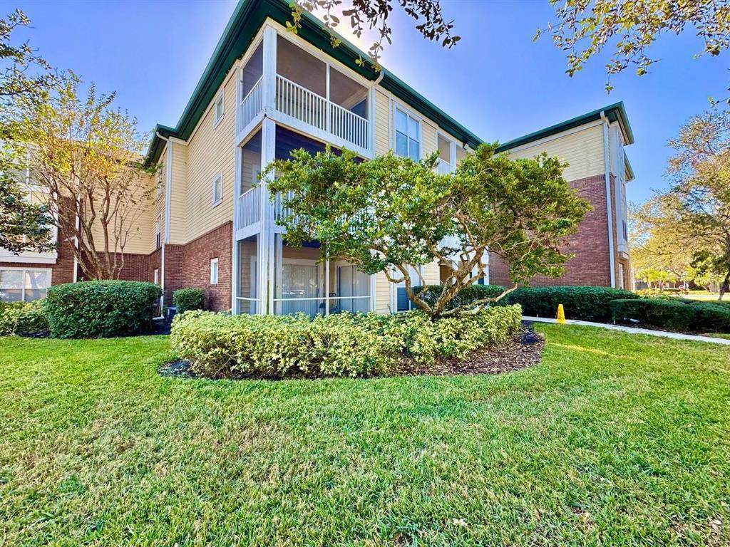 10110 Winsford Oak Boulevard - Photo 1